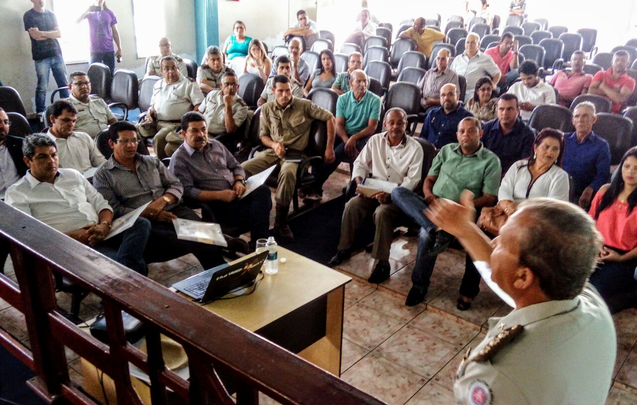 A violência nas cidades do interior e a palestra do Coronel Lira da Polícia Militar